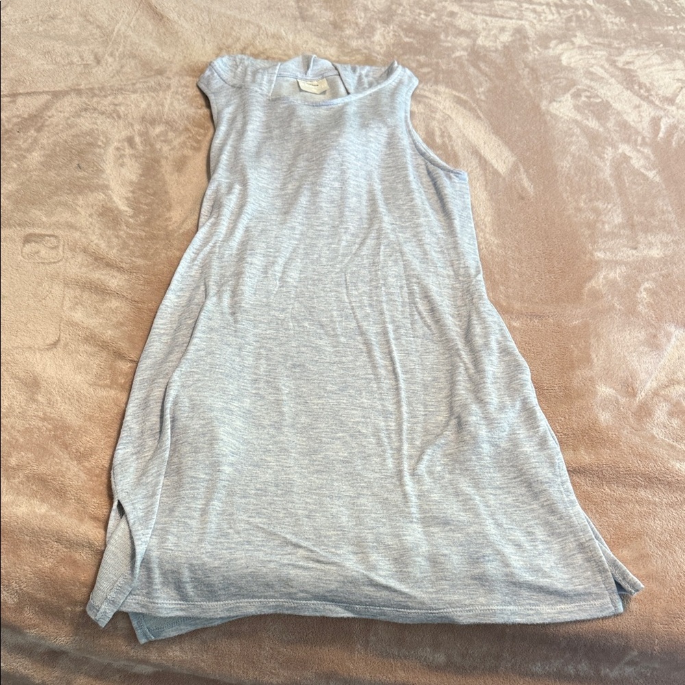Tresics Light Gray Top
